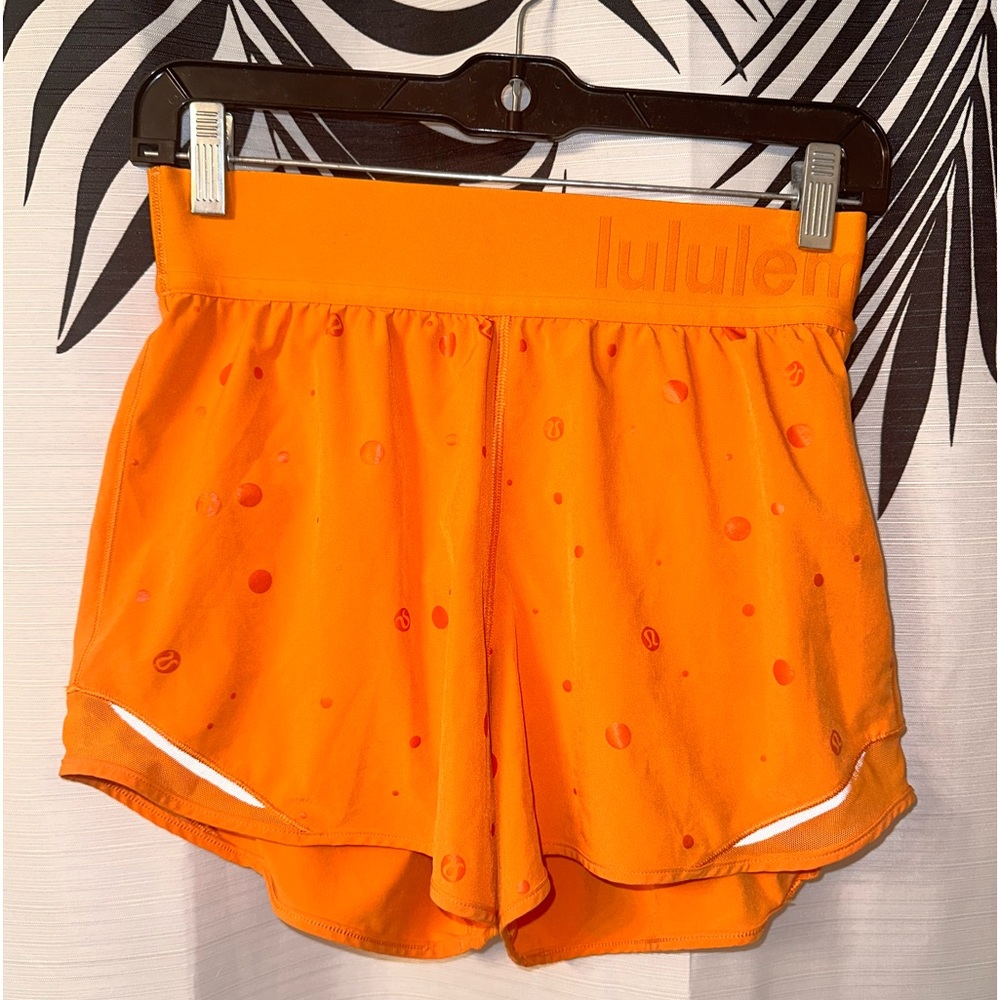 Lululemon mid-rise shorts